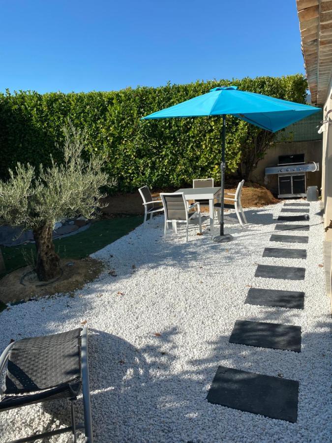 Ansouis Petit Nid Douillet En Luberon Avec Spa מראה חיצוני תמונה