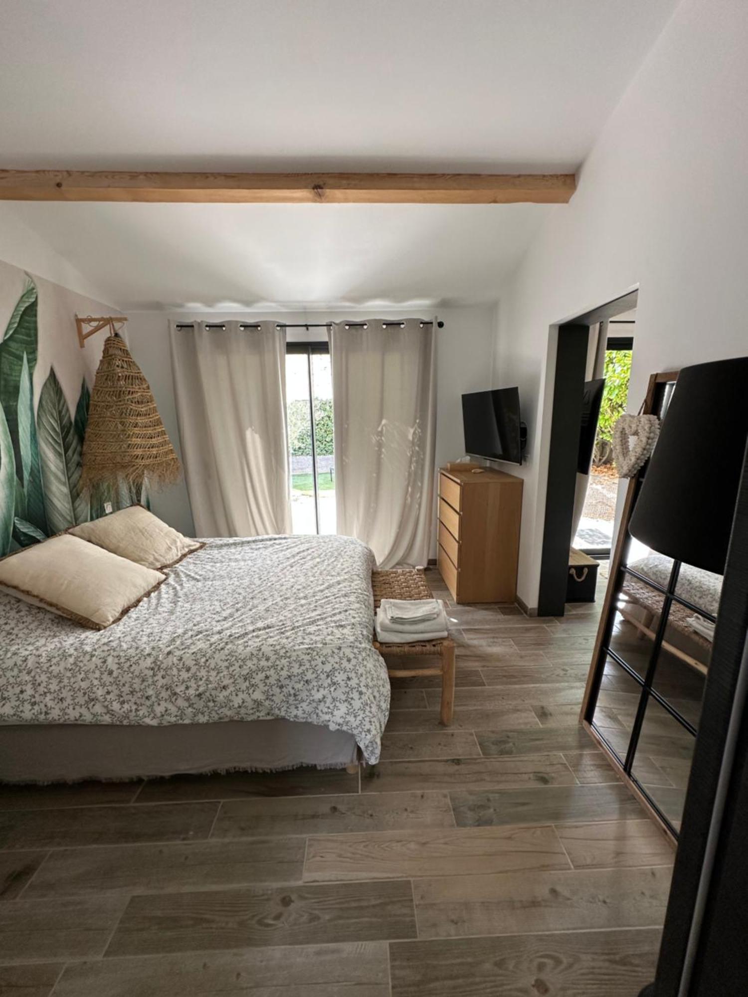 Ansouis Petit Nid Douillet En Luberon Avec Spa מראה חיצוני תמונה